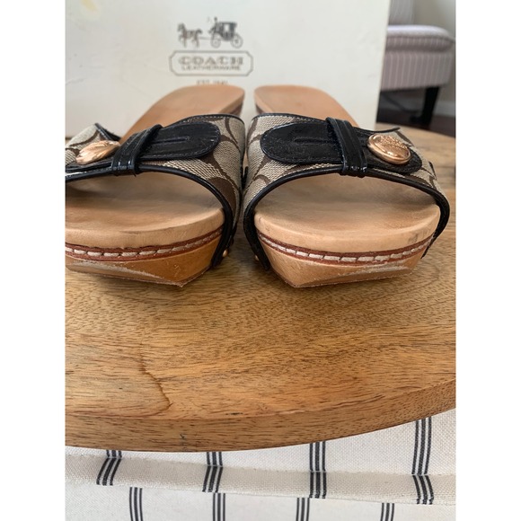 Vintage Coach Lee Sandal Signature Logo Cavas Wood Heel Patent Leather Women 8.5 - Picture 12 of 16